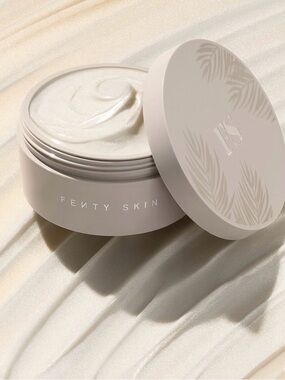 Fenty limited edition cream in warm cinnamon  mini